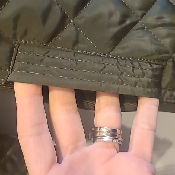 Girl's Size 8 Quilted Jacket with Hood - Picture 2 of 4